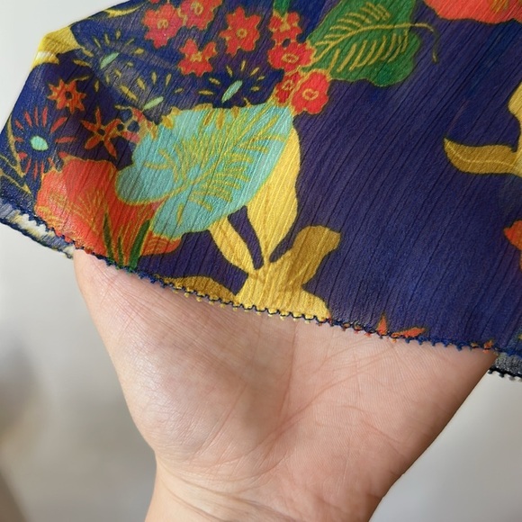 Floral Print Sheer Blouse - Picture 6 of 16